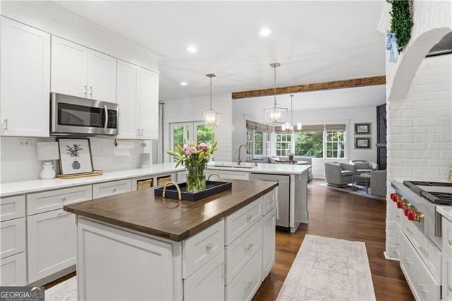 4680 Gilhams Road NE, Roswell, GA 30075