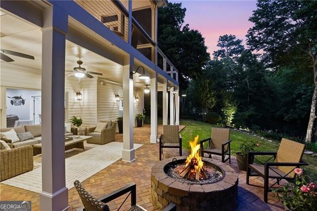 4680 Gilhams Road NE, Roswell, GA 30075