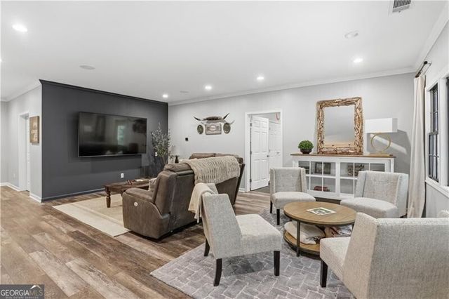 4680 Gilhams Road NE, Roswell, GA 30075