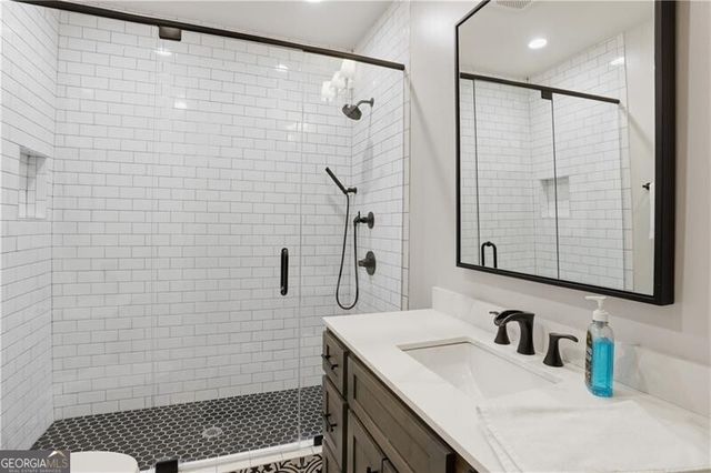 4680 Gilhams Road NE, Roswell, GA 30075
