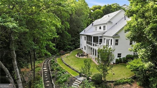 4680 Gilhams Road NE, Roswell, GA 30075