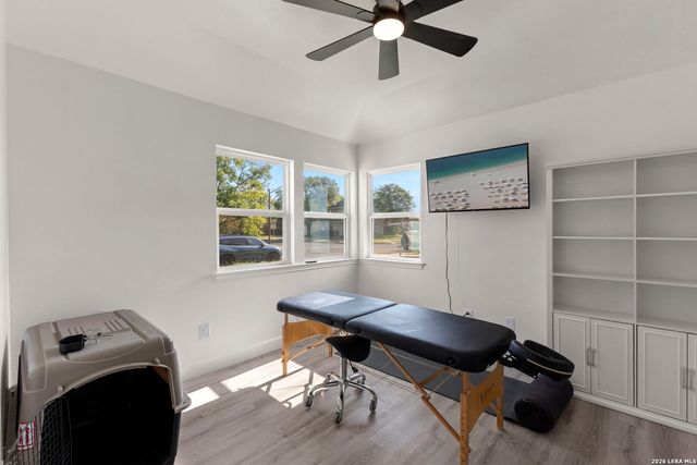 205 CIBOLO BASIN DR, Boerne, TX 78006