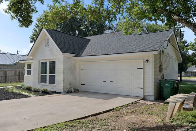 205 CIBOLO BASIN DR, Boerne, TX 78006