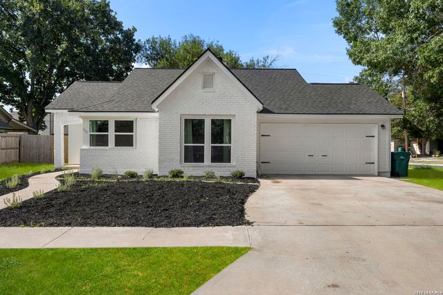 205 CIBOLO BASIN DR, Boerne, TX 78006