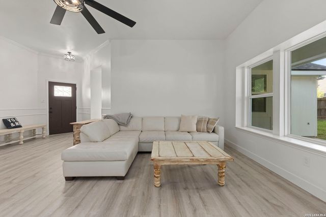 205 CIBOLO BASIN DR, Boerne, TX 78006