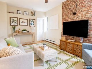 95 Willow Avenue 4B, Hoboken, NJ 07030