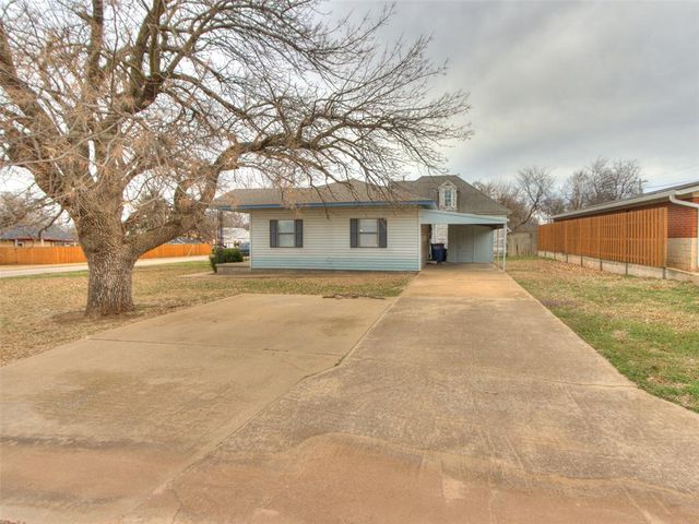602 S 6th Street, Kingfisher, OK 73750