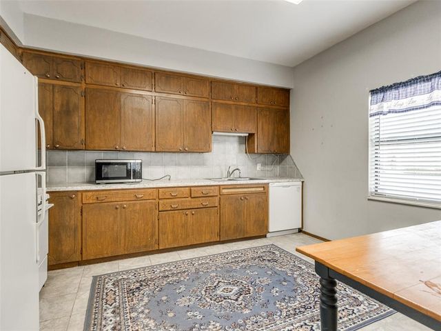 602 S 6th Street, Kingfisher, OK 73750