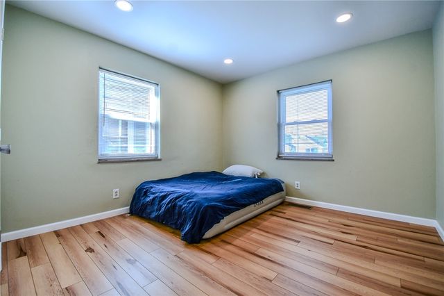 816 S Smithville Road, Dayton, OH 45403