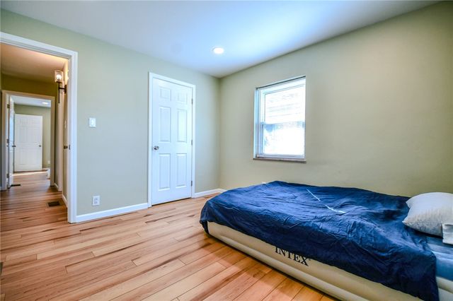 816 S Smithville Road, Dayton, OH 45403