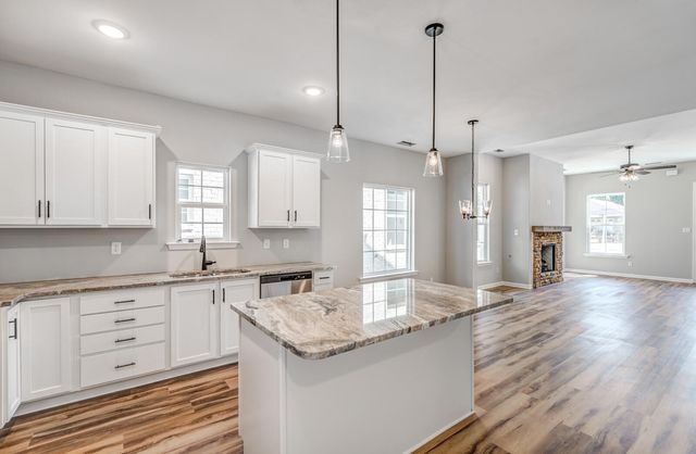 60 UMBLE ST, Oakland, TN 38060