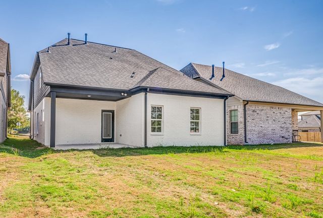 60 UMBLE ST, Oakland, TN 38060