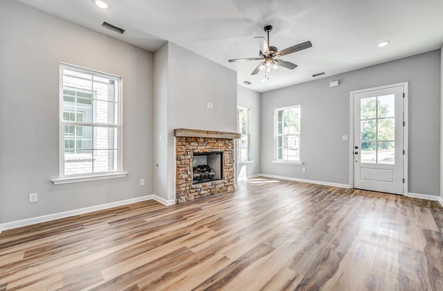 60 UMBLE ST, Oakland, TN 38060