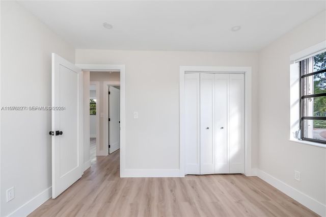 8421 SW 27th Ter, Miami, FL 33155