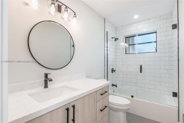 8421 SW 27th Ter, Miami, FL 33155