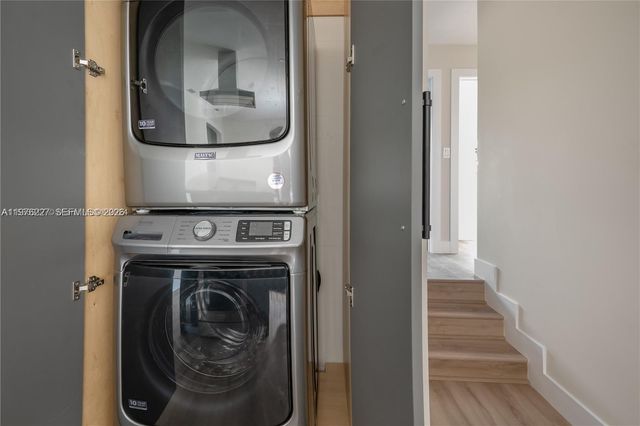 8421 SW 27th Ter, Miami, FL 33155