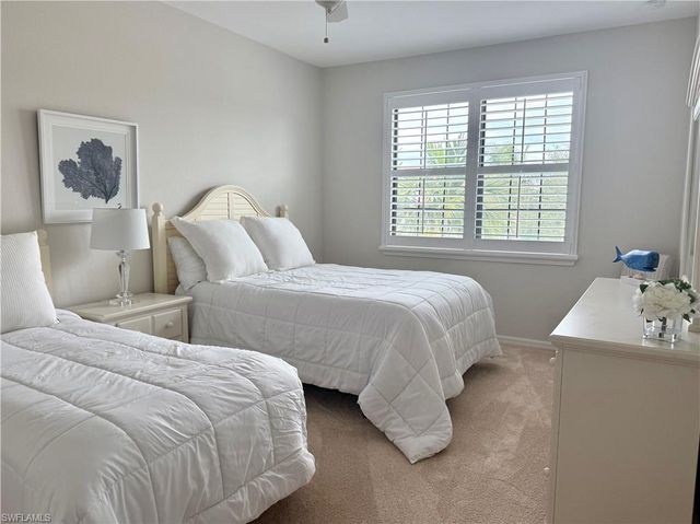 9498 Napoli LN # 201, Naples, FL 34113