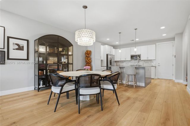 1408 SW 4th Ave, Fort Lauderdale, FL 33315