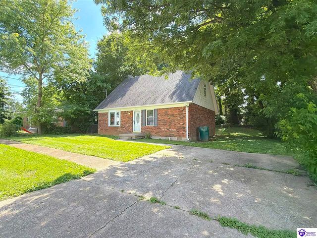 121 Academy Lane, Radcliff, KY 40160