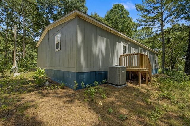 293 Robinson Creek Road A, Huntsville, TX 77340