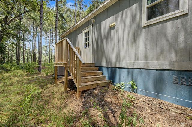 293 Robinson Creek Road A, Huntsville, TX 77340