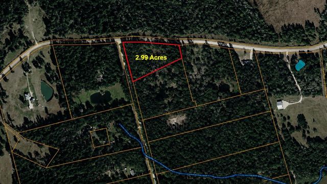 293 Robinson Creek Road A, Huntsville, TX 77340