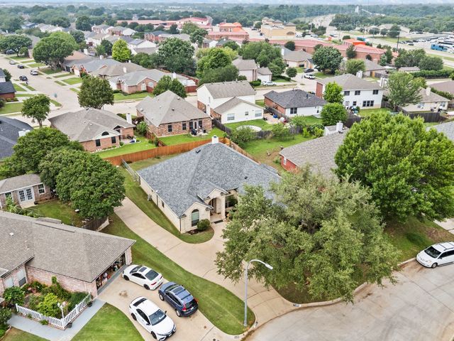 2861 Harvard Court, Fort Worth, TX 76118