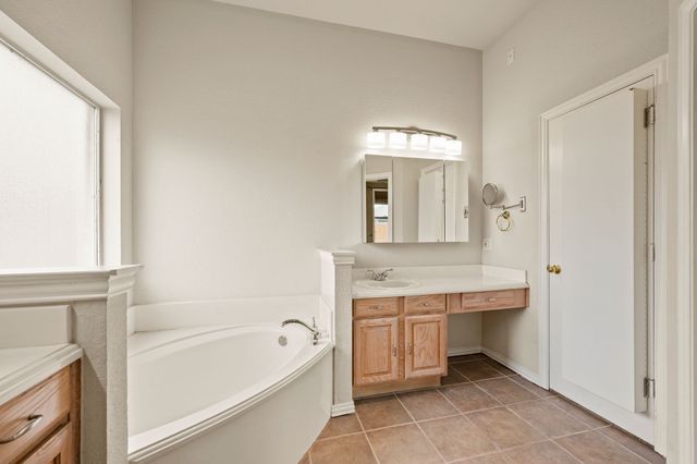 2861 Harvard Court, Fort Worth, TX 76118