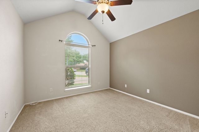 2861 Harvard Court, Fort Worth, TX 76118