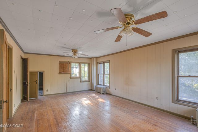 328 N Byers Avenue, Joplin, MO 64801