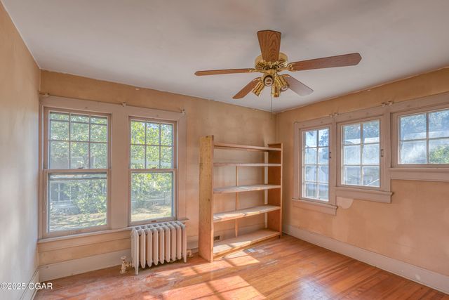 328 N Byers Avenue, Joplin, MO 64801