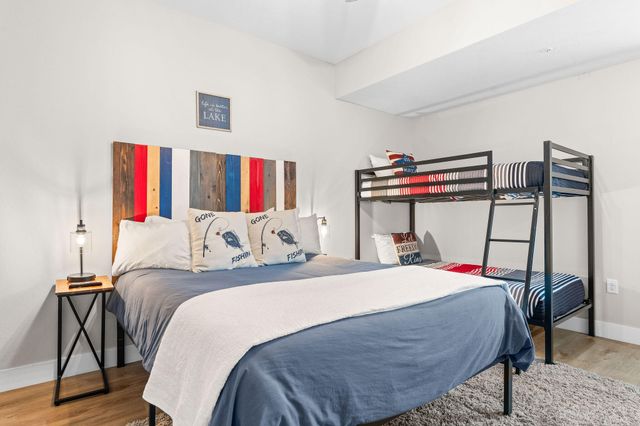 105 Chateau Mountain Drive, Branson, MO 65616