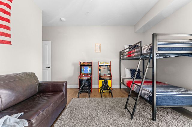 105 Chateau Mountain Drive, Branson, MO 65616