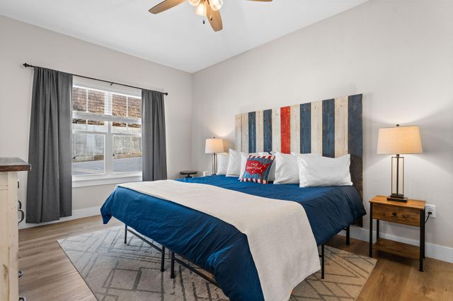 105 Chateau Mountain Drive, Branson, MO 65616