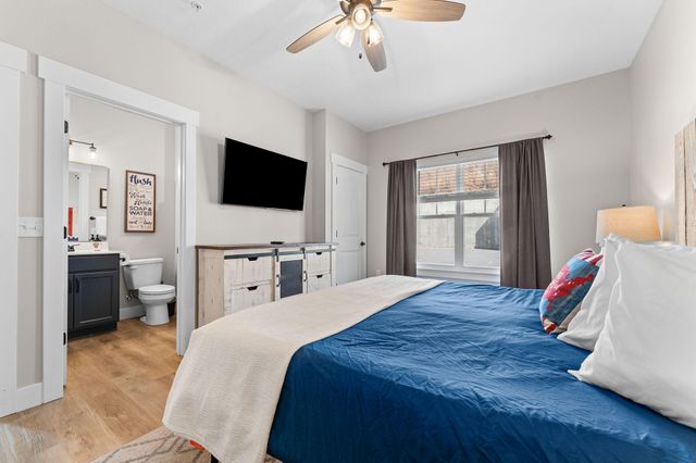 105 Chateau Mountain Drive, Branson, MO 65616