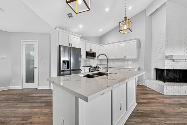 1114 Briarmead Drive, Richmond, TX 77406