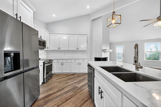 1114 Briarmead Drive, Richmond, TX 77406