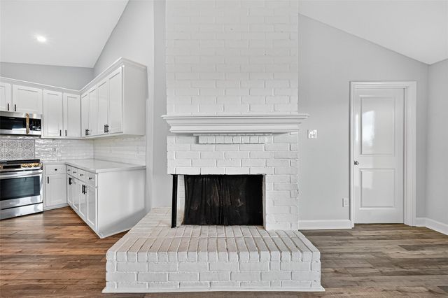 1114 Briarmead Drive, Richmond, TX 77406