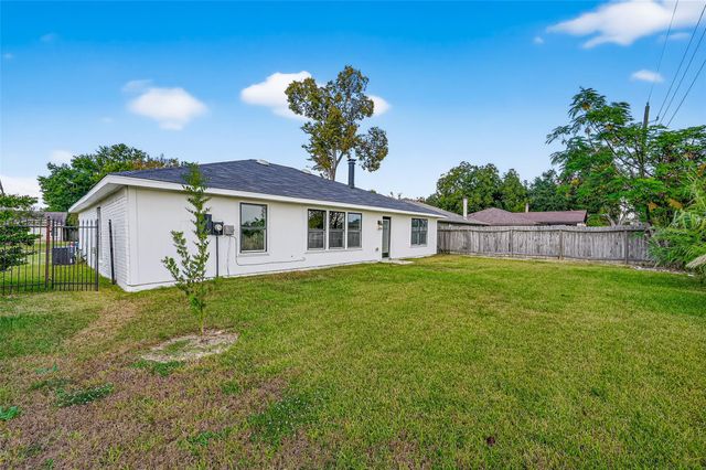 1114 Briarmead Drive, Richmond, TX 77406