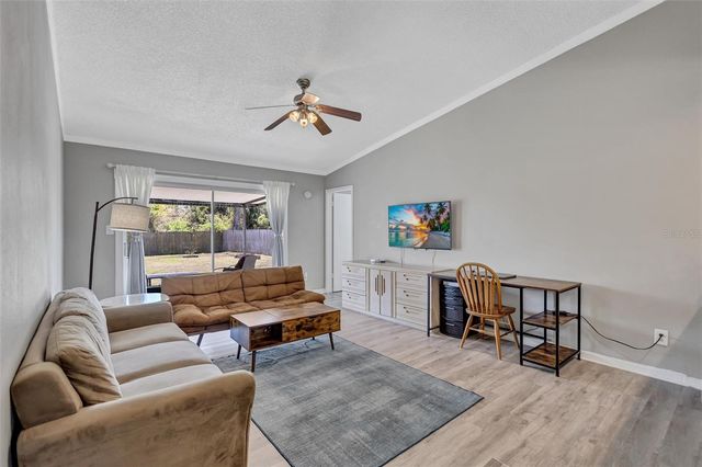 1735 LAKEVIEW VILLAGE DRIVE, Brandon, FL 33510