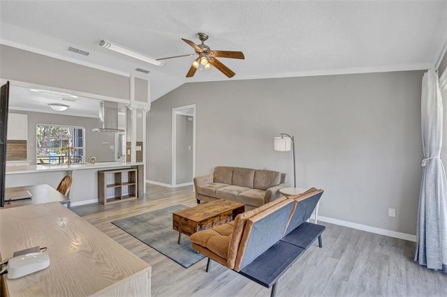 1735 LAKEVIEW VILLAGE DRIVE, Brandon, FL 33510