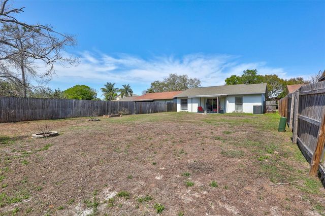 1735 LAKEVIEW VILLAGE DRIVE, Brandon, FL 33510