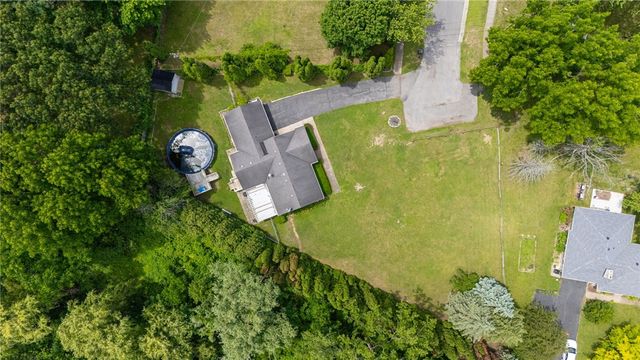 10 Mascot Drive, Greece, NY 14626