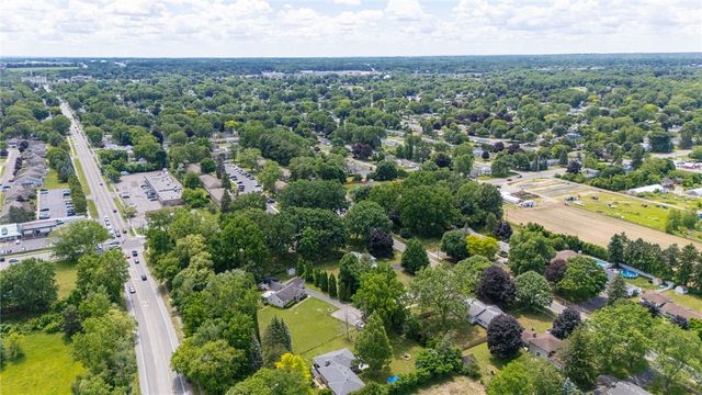 10 Mascot Drive, Greece, NY 14626