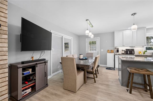 10 Mascot Drive, Greece, NY 14626