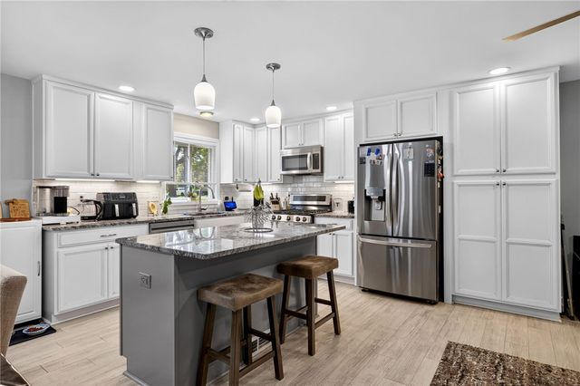 10 Mascot Drive, Greece, NY 14626