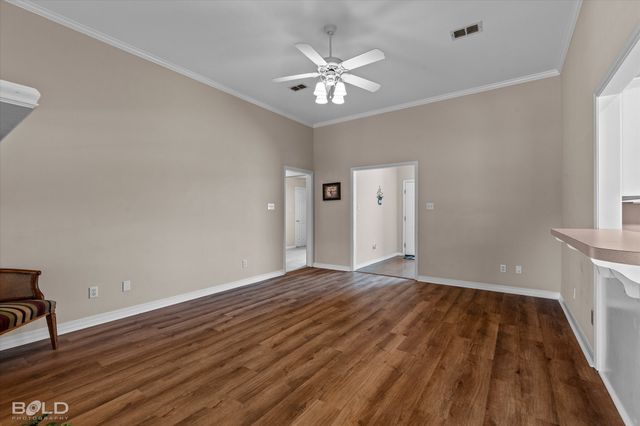 3301 Colonial Drive, Bossier City, LA 71111