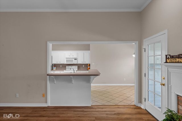 3301 Colonial Drive, Bossier City, LA 71111