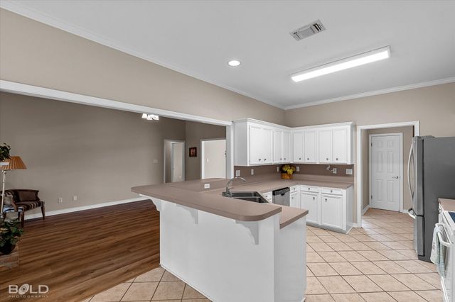 3301 Colonial Drive, Bossier City, LA 71111