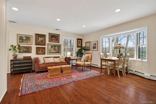 175 Palmer Lane, Thornwood, NY 10594